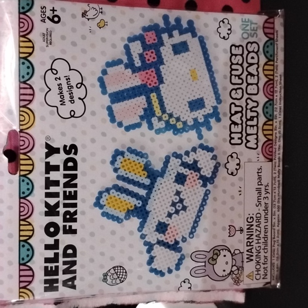5 Pc.  Sanrio Hello Kitty Bundle - Picture 5 of 8